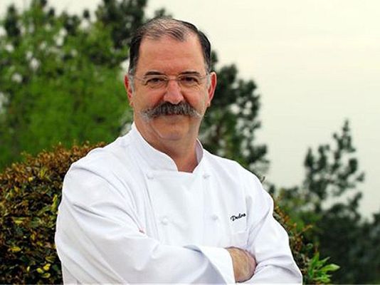 Telediario 1 - Personalidades de distintos sectores opinan sobre el comunicado de ETA