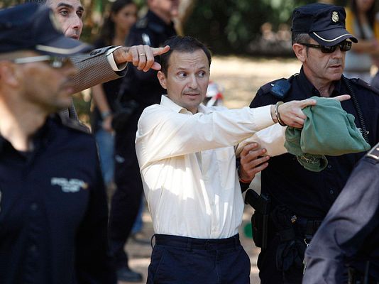 Telediario 1 - Prisión para el padre de los niños