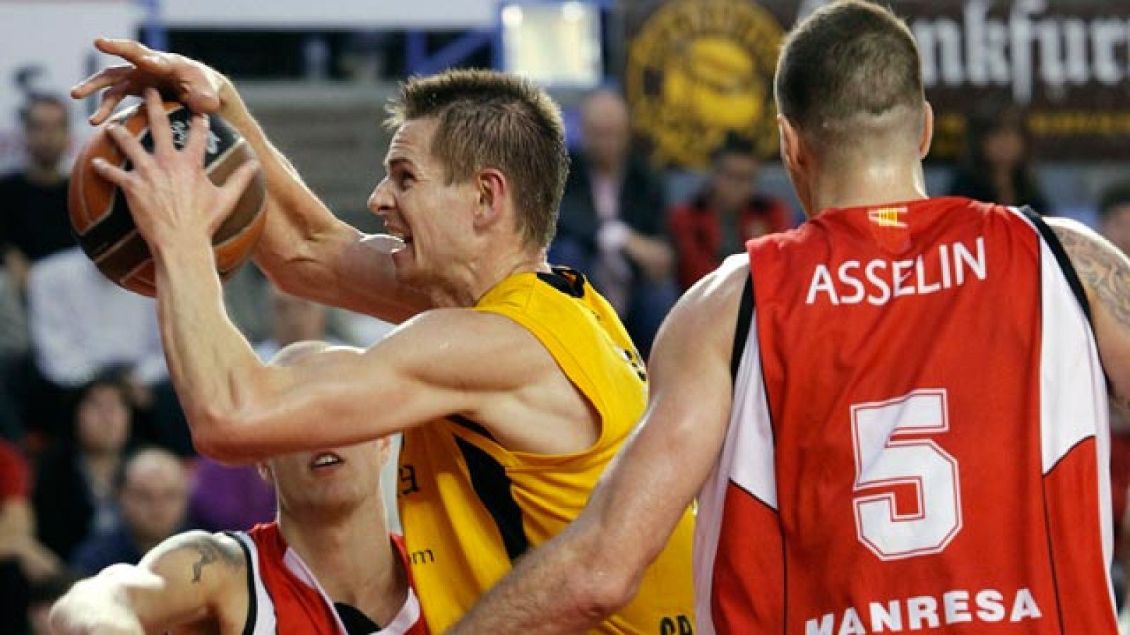 Manresa 69 - 60 Gran Canaria