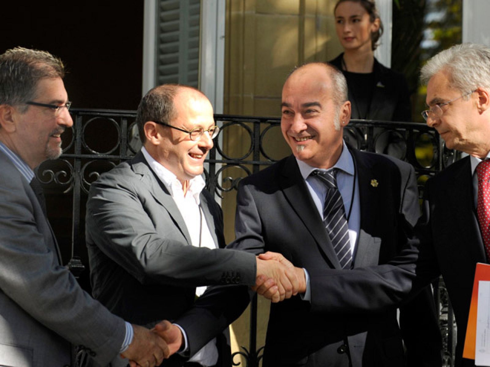 Interrogantes en torno a la seguridad de los concejales en Euskadi