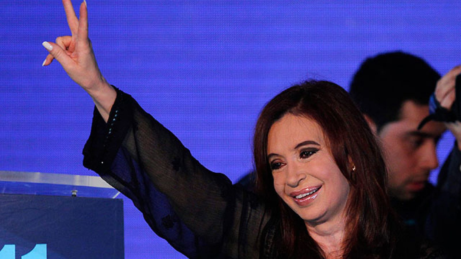 Cristina Fernández es reelegida con el 53,19% de los votos - Informativo 24h | Ver