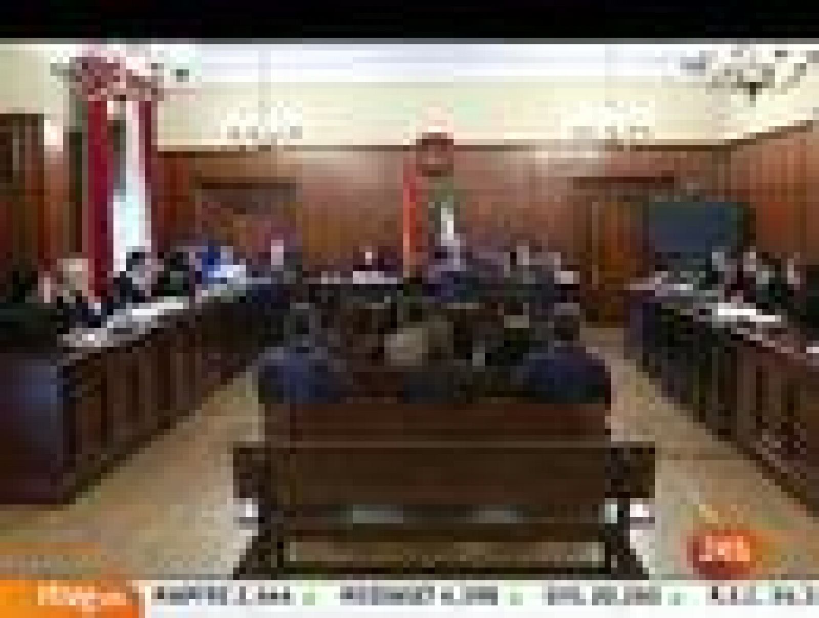 En la Audiencia Provincial de Sevilla, los padres de Marta del Castillo han declarado como testigos en el juicio por la desaparición de la joven. El padre ha contado que estuvo en el piso de Miguel Carcaño la noche en que Marta desapareció pero que