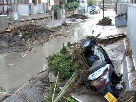 Telediario 1 - Alerta en el litoral catalán