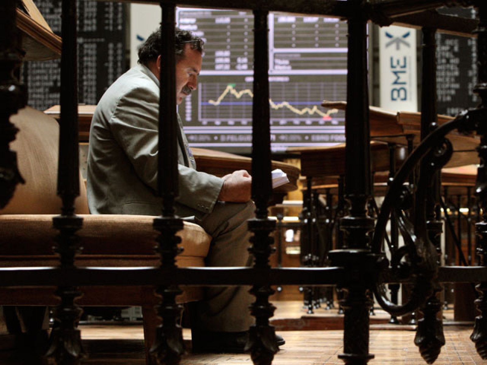 Las Bolsas europeas ven con optimismo el posible refuerzo del fondo de rescates