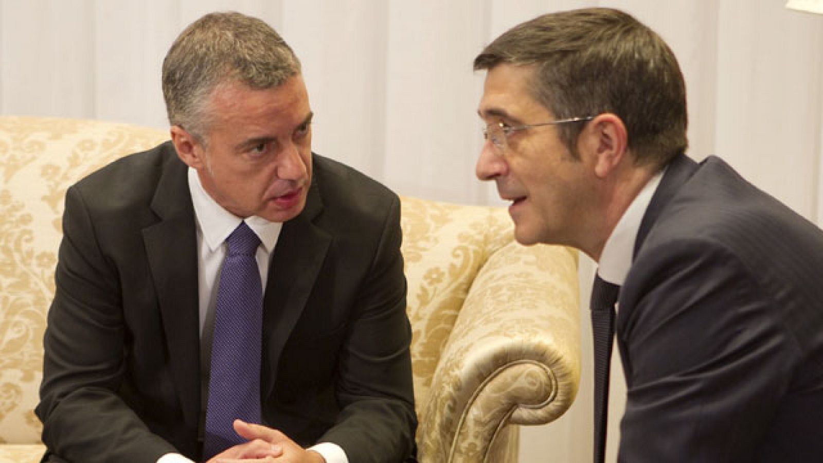 Telediario 2 en cuatro minutos - 24/10/11