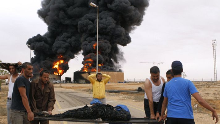 Telediario 1 - 100 muertos en Sirte