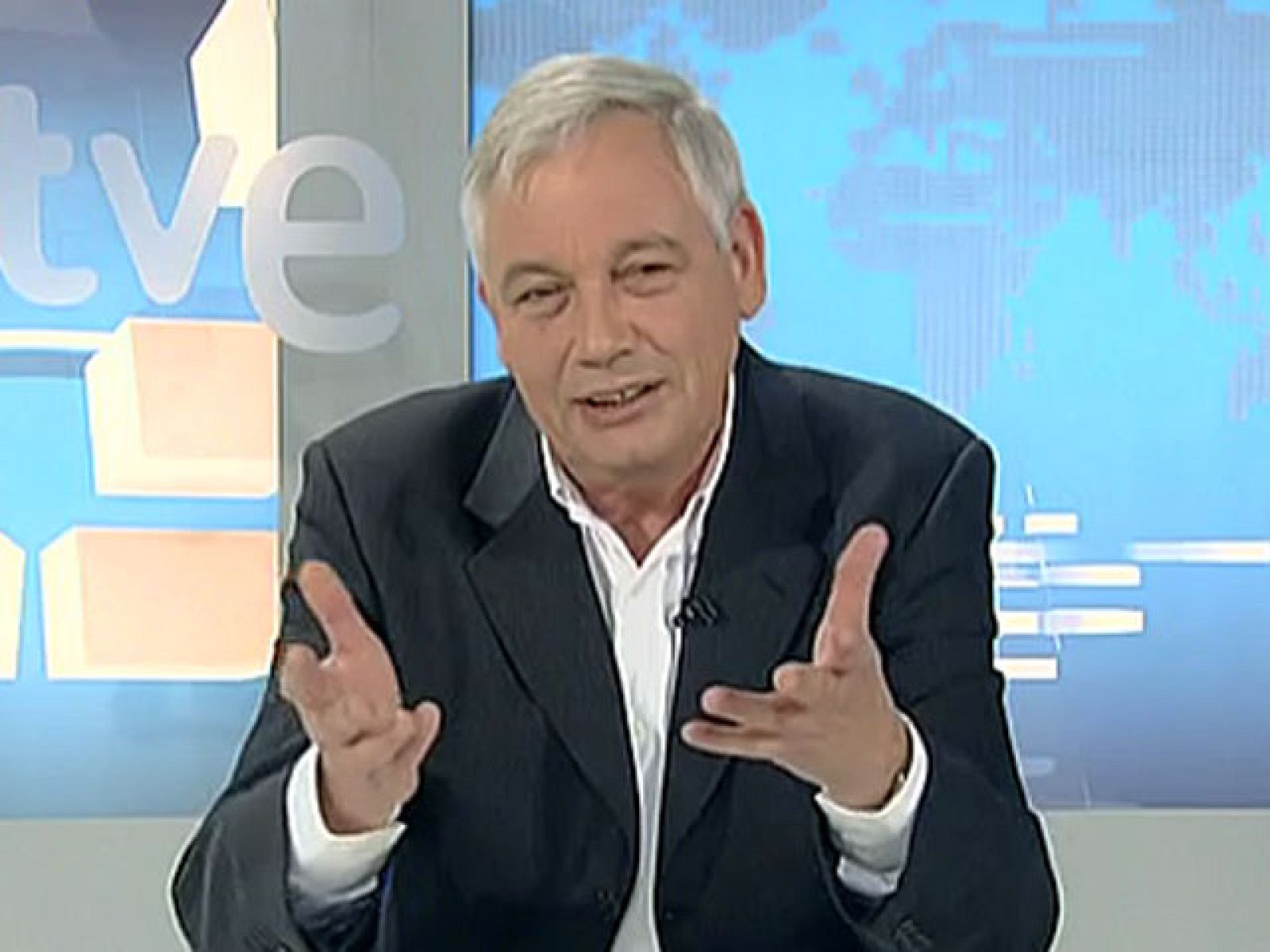 El BNG propone recortar gastos militares y suprimir las diputaciones