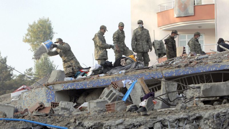 Casi 460 muertos en Turquía