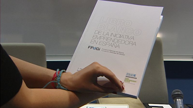 Los jóvenes prefieren un sueldo fijo a emprender