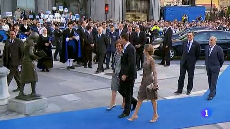 Más Gente - Doña Letizia, simplemente perfecta