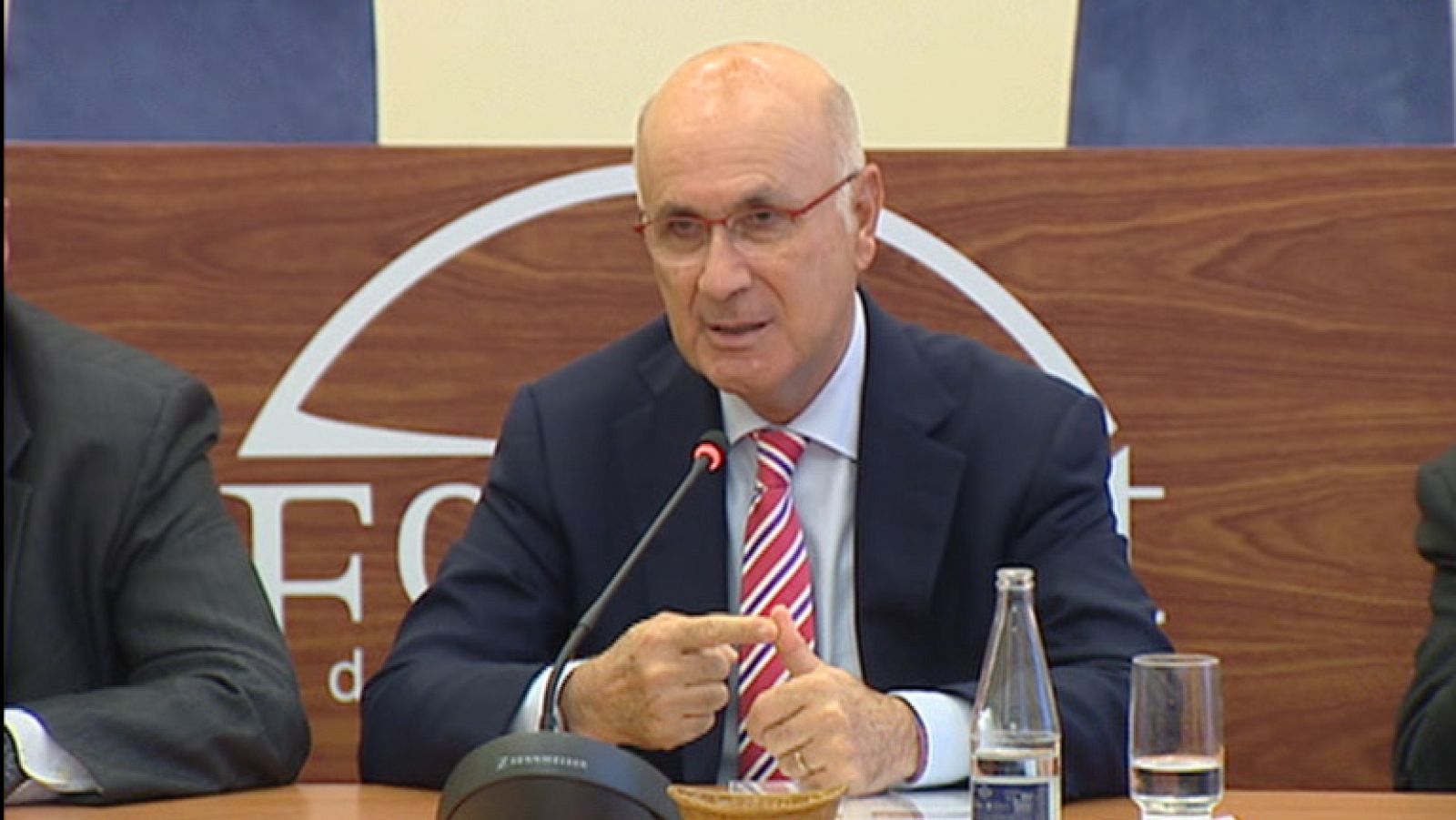 Los partidos políticos coinciden en mostrar su preocupación por los datos del paro