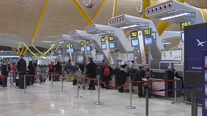 Telediario 1 - Comienza la operación salida