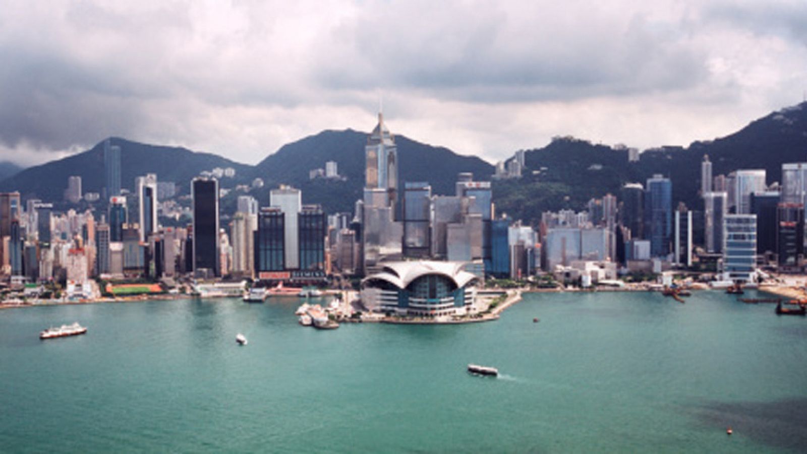 Buscamundos: Hong Kong, una ciudad con dos almas | RTVE Play