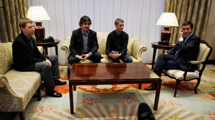 Telediario 1 - Telediario Matinal en 4'- 29/10/11