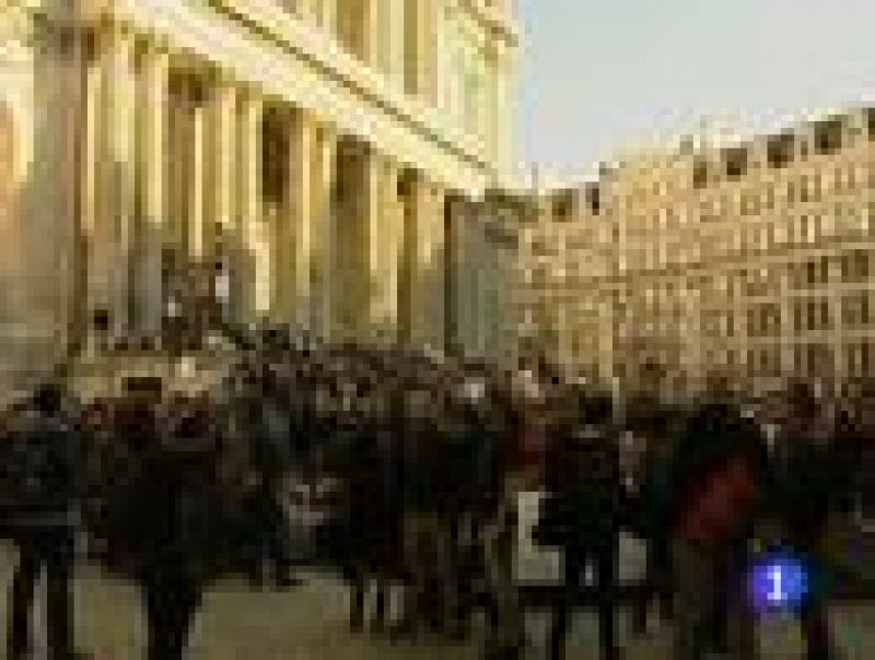 El deán de la catedral  londinense deja su puesto después de semanas de polémica