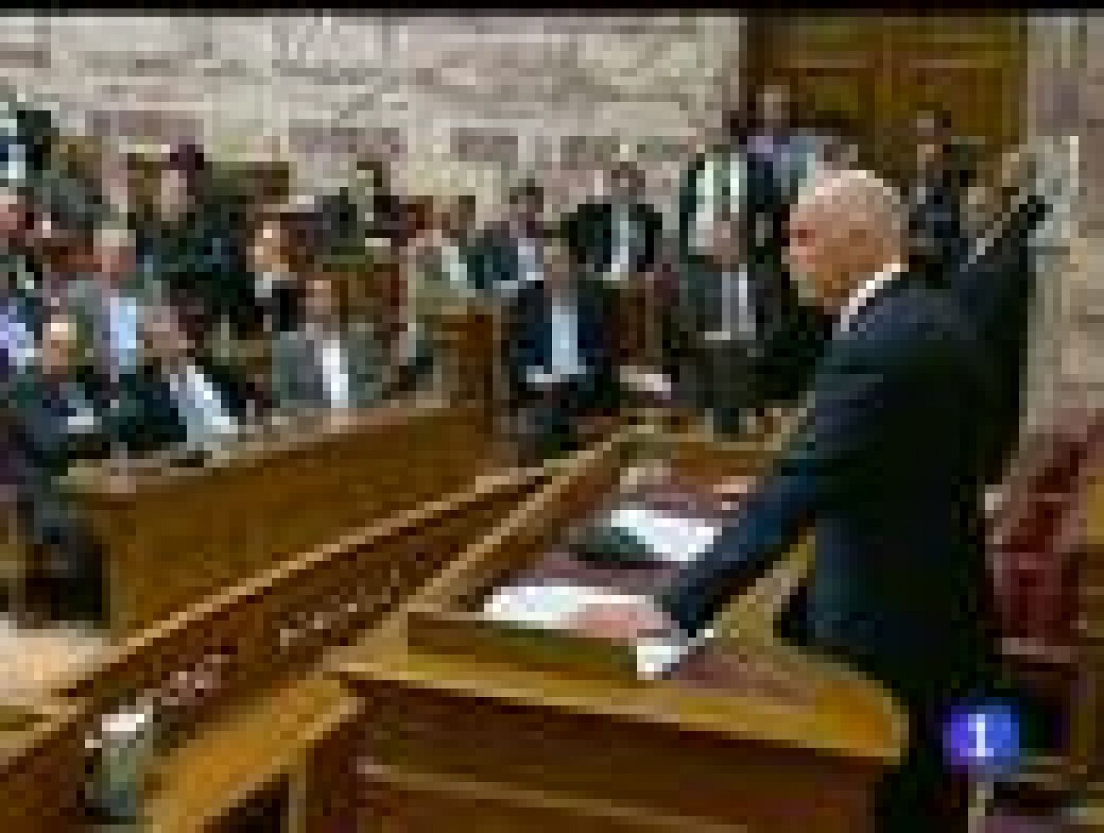 La decisión del gobierno griego de someter a referéndum las condiciones del rescate a su país ha provocado una nueva tormenta en la Unión Europea