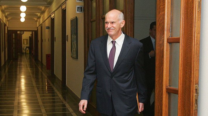 Informativo 24h - Papandreu convocará un referendum