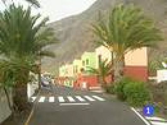 Telediario 1 - Aumenta la alerta en El Hierro