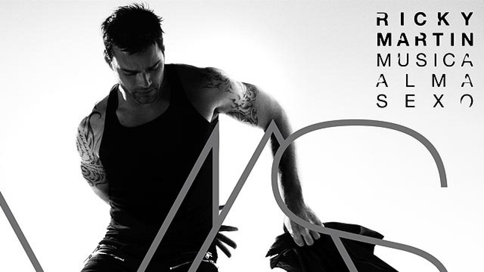  Single "Más", incluido en el álbum 'Más' de Ricky Martin. Publicado el 30/01/2011, es uno de los Discos del año 2011 de TVE