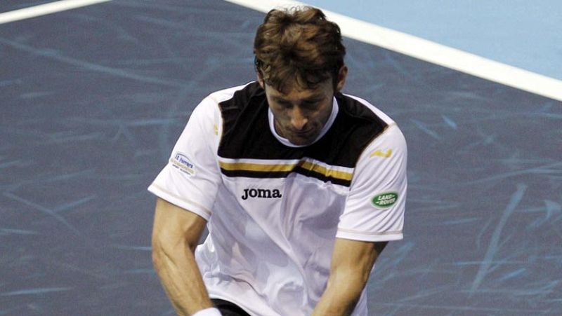 El tenista tuvo que ser atendido en el Valencia Open por su tensión. La causa, demasiados cafés antes del partido