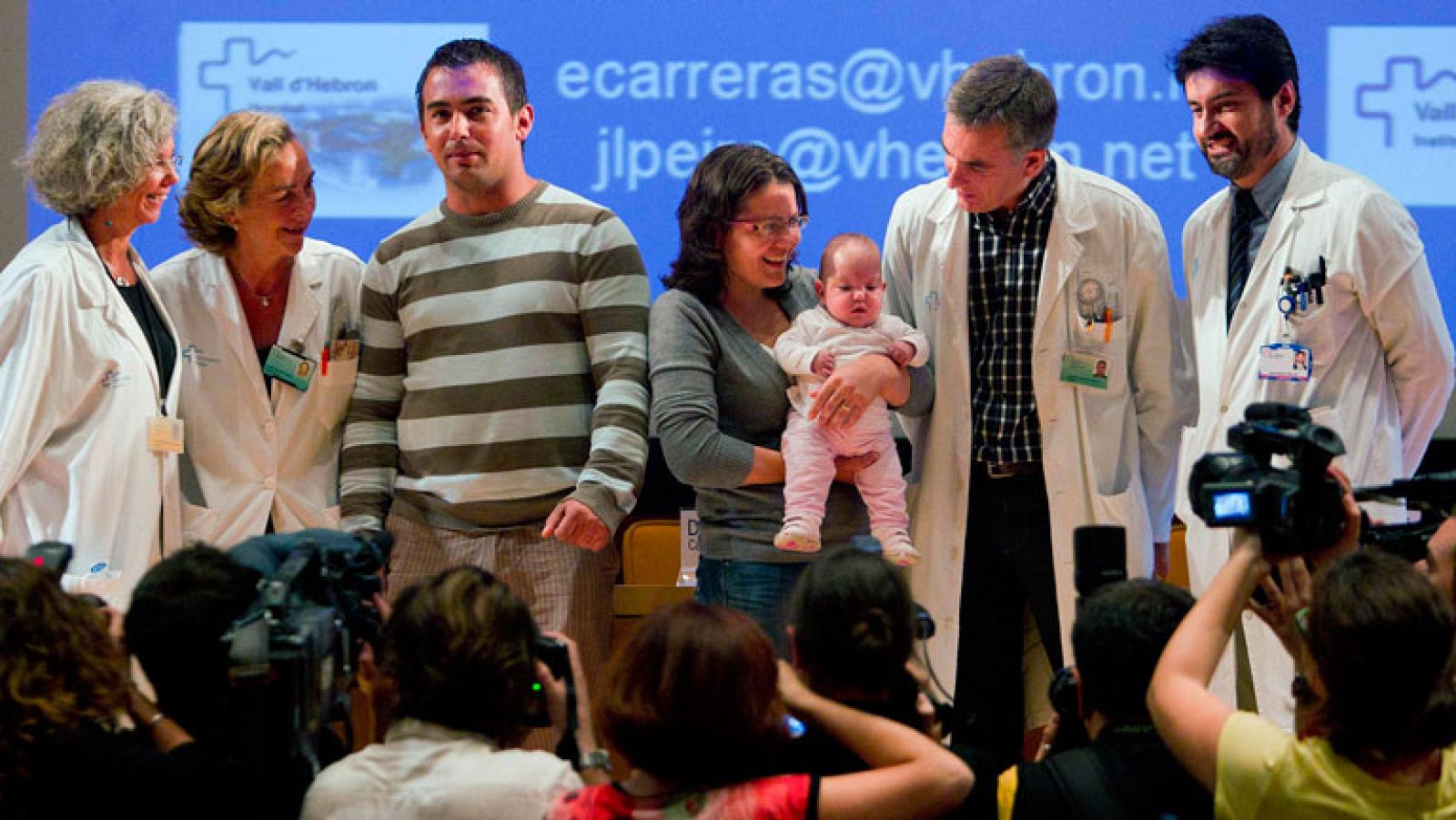 Consiguen operar a un bebé enfermo de Espina Bífida