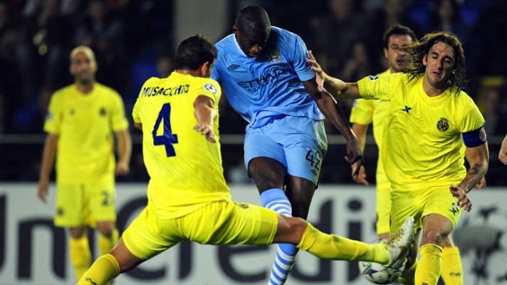 Telediario 1 - El submarino amarillo se hunde