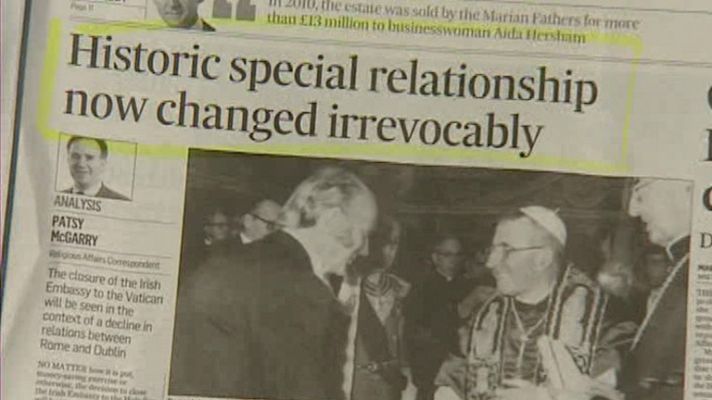 Telediario 1 - Irlanda va a cerrar su embajada en el Vaticano