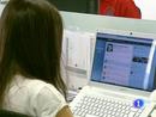 Telediario 1 - Redes sociales en las elecciones