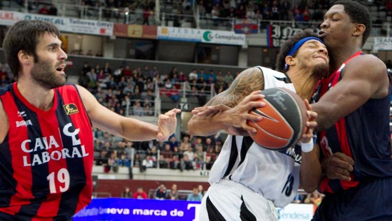 El Caja Laboral no tuvo excesivos problemas para superar al Blusens Monbus, al que venció por un claro 72-53, en un partido en el que Brad Oleson y Mirza Teletovic, ambos con 14 puntos, fueron los máximos anotadores