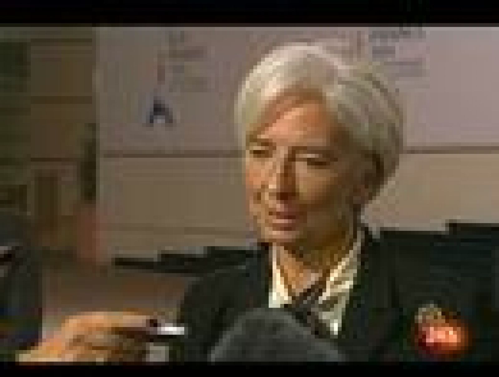Noticias 24h: El FMI visita Rusia para intentar captar más fondos | RTVE Play