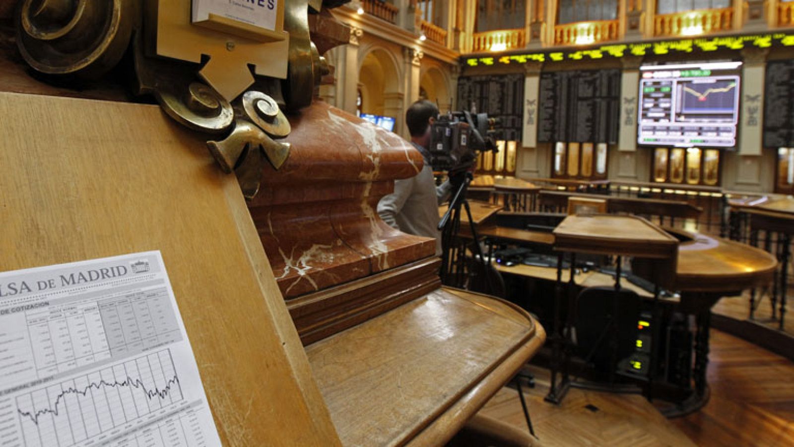 Las bolsas europeas cierran con pérdidas por la inestabilidad que sufren Italia y Grecia