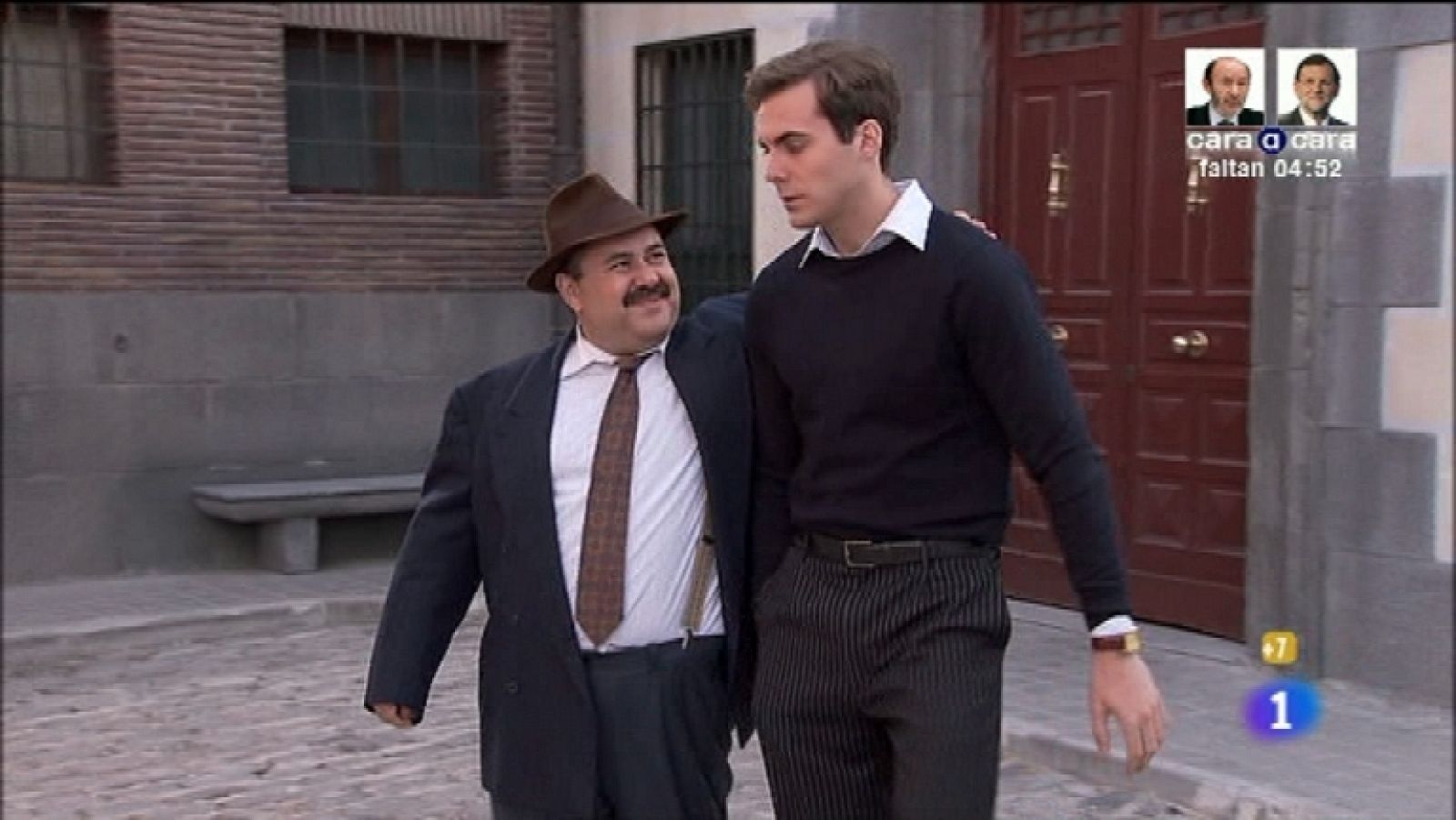 Amar en tiempos revueltos - T7 - Capítulo 44 - Cecilia se encuentra muy mal tras haber descubierto a Alejandro el día anterior en el teatro, acompañado por otra mujer - Ver ahora