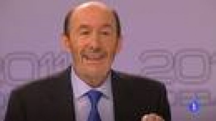 Rubalcaba pide a Rajoy que explique