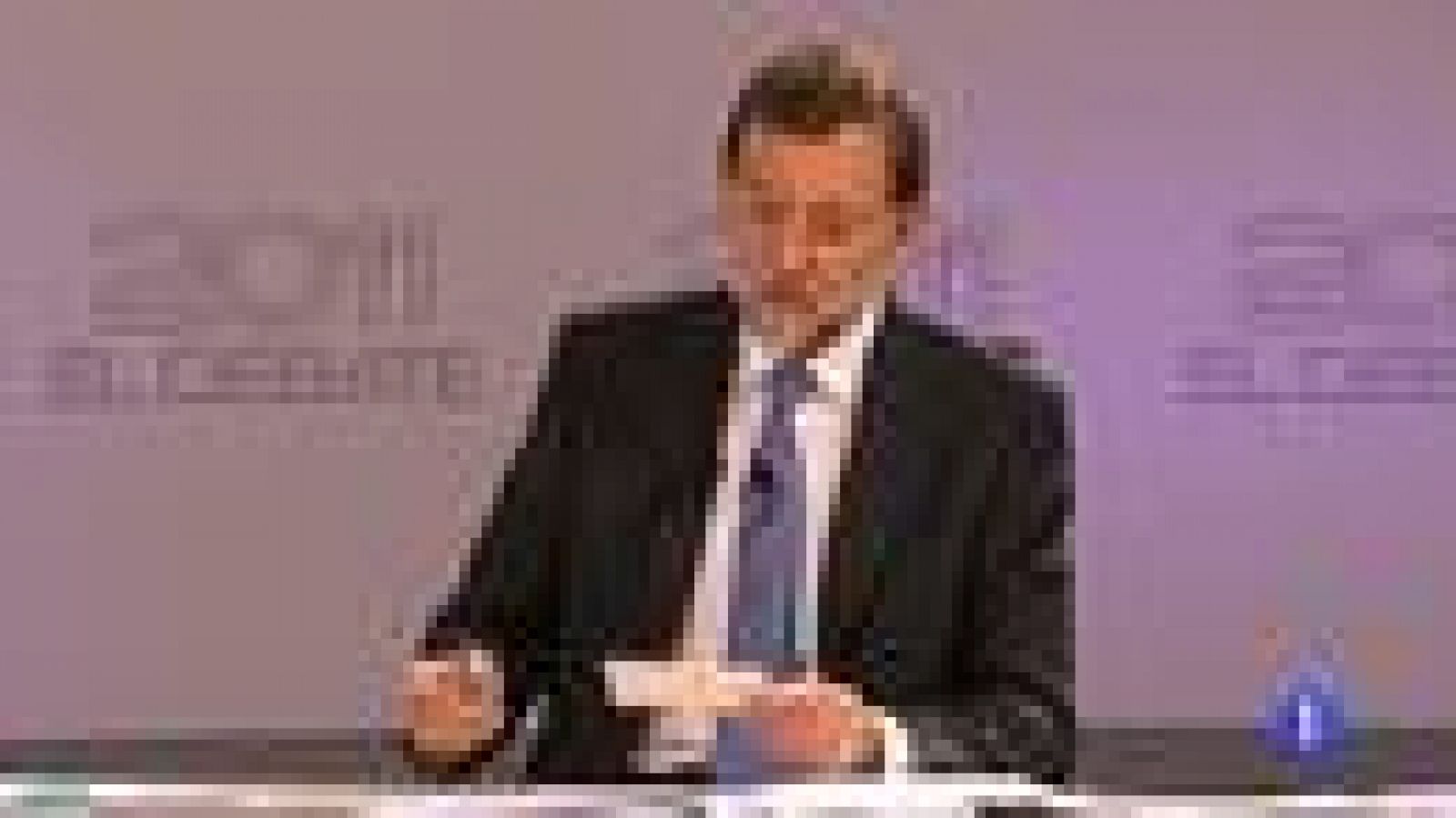 Elecciones generales 2011: Rajoy recrimina la política exterior del PSOE y dice que se ha olvidado de Europa y América Latina | RTVE Play