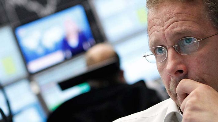 Informativo 24h - La deuda de Italia se dispara en los mercados y las bolsas europeas sufren pérdidas