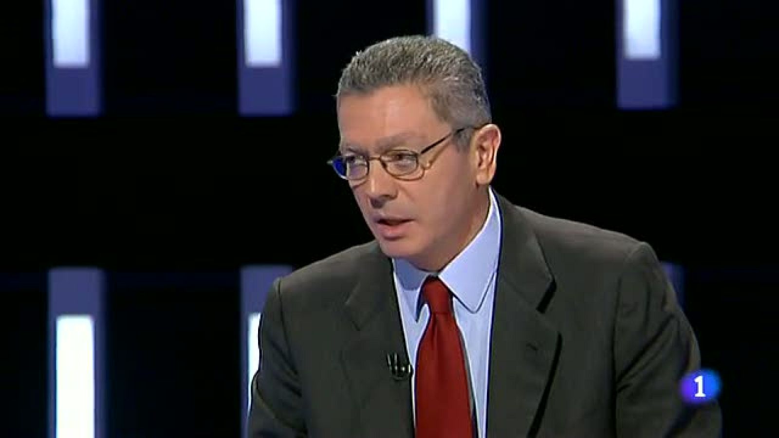 Gallardón. "Debemos tener una Fiscalía absolutamente independiente del Gobierno" | Ver