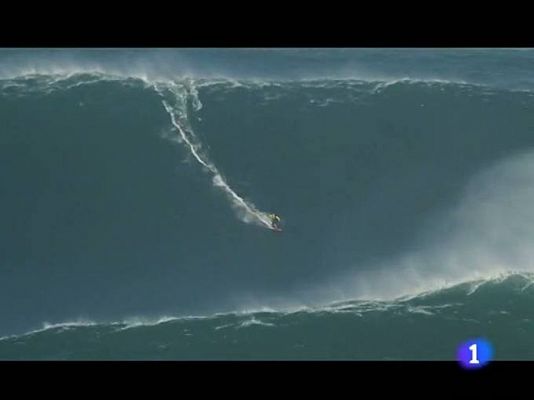 Surfeando olas de 30 metros