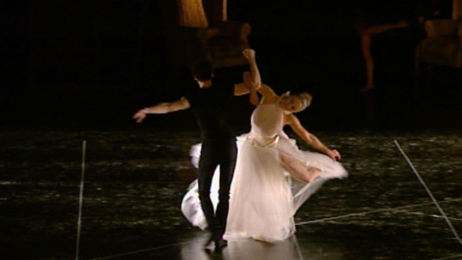 En Valencia, el ballet de Teatres de la Generalitat representa el Drácula de Ramón Oller