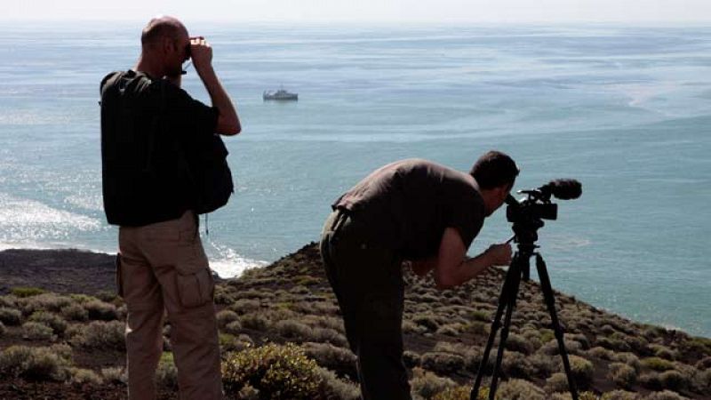 Más Gente - Logran imágenes del volcán de El Hierro