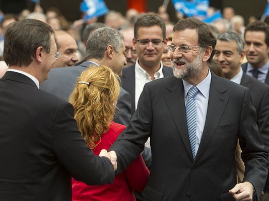 Telediario 1 - Rajoy pide la "disolución" de ETA