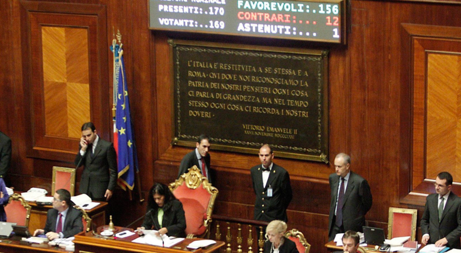 Italia culmina este sábado los recortes exigidos por Bruselas - Informativo 24h | Ver