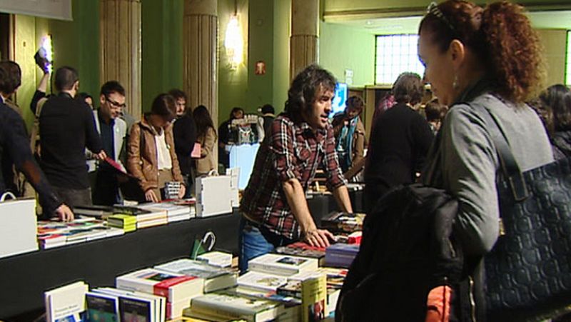 La fiesta de los escritores se celebra hasta esta medianoche en Madrid 