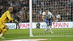 Lampard adelanta a Inglaterra (1-0)