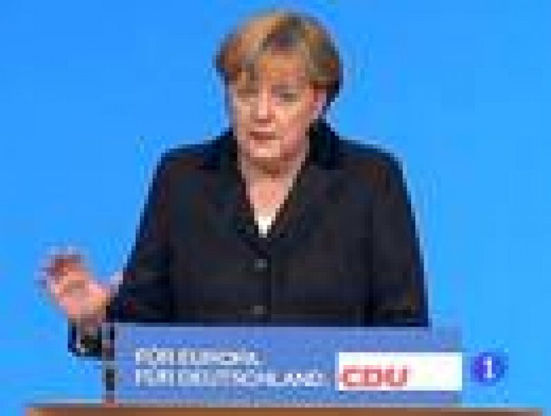 Angela Merkel ha pedido hoy más Europa para salir de la crisis 
