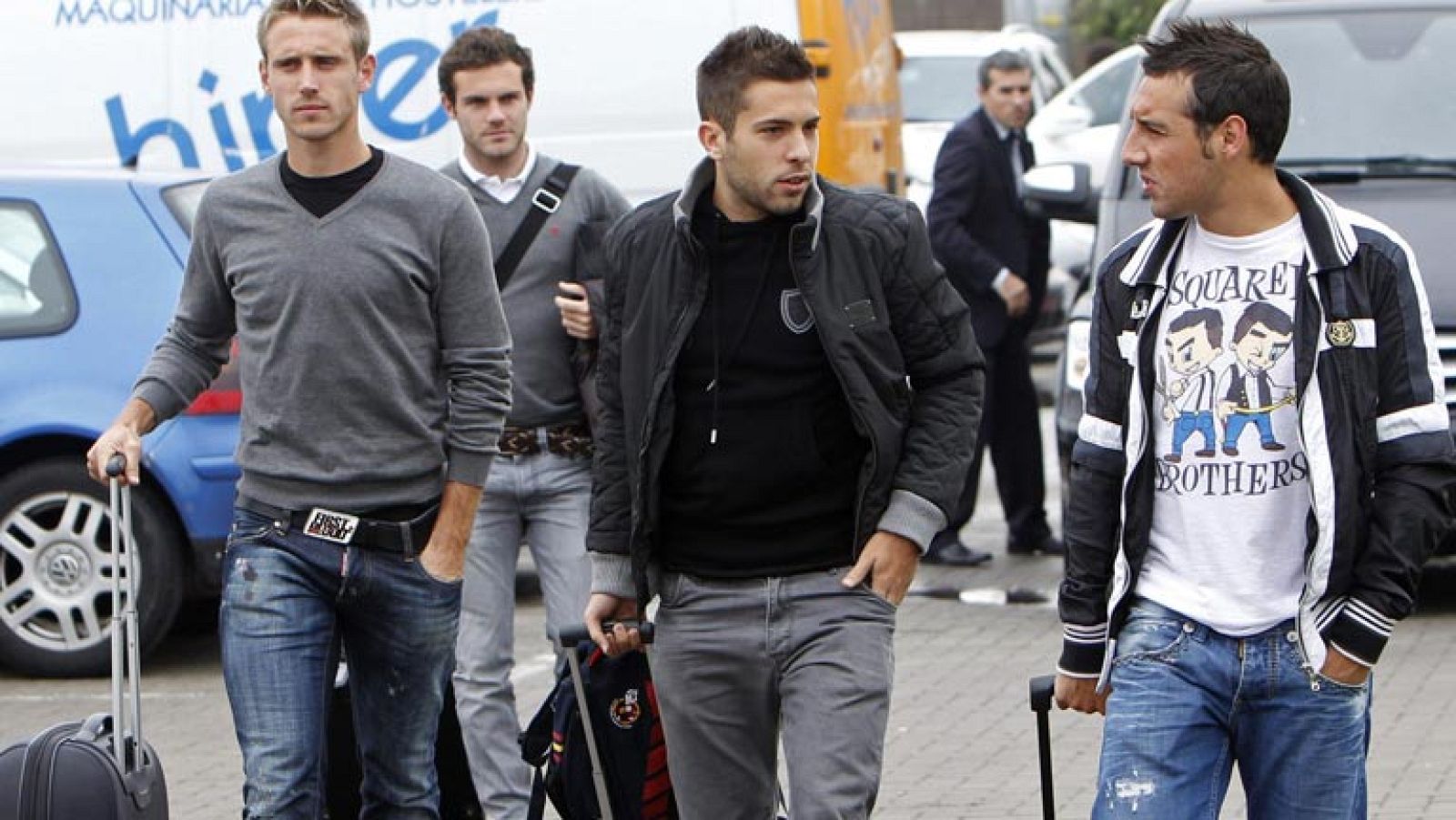 El lateral izquierdo del Valencia se perfila como pieza clave en la lista para la Eurocopa y permite a Del Bosque encontrar el jugador que le faltaba para completar la zaga