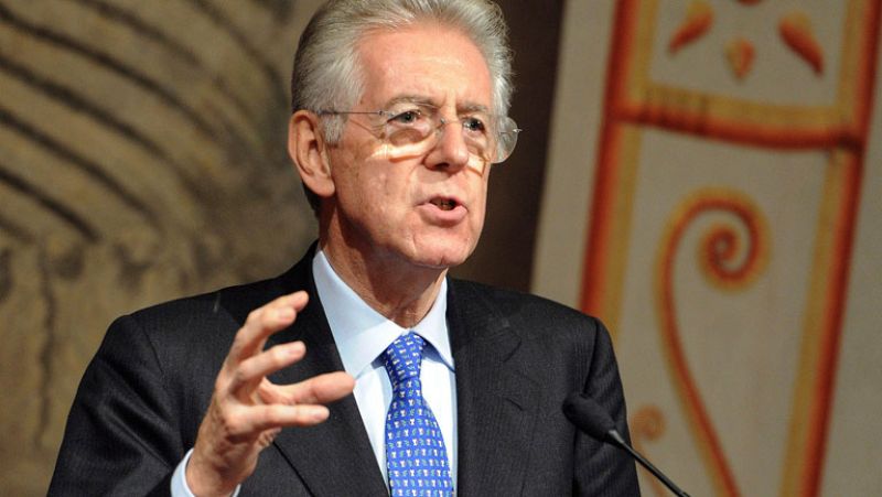 Monti negocia contra reloj para formar gobierno con el bono italiano en niveles de rescate 