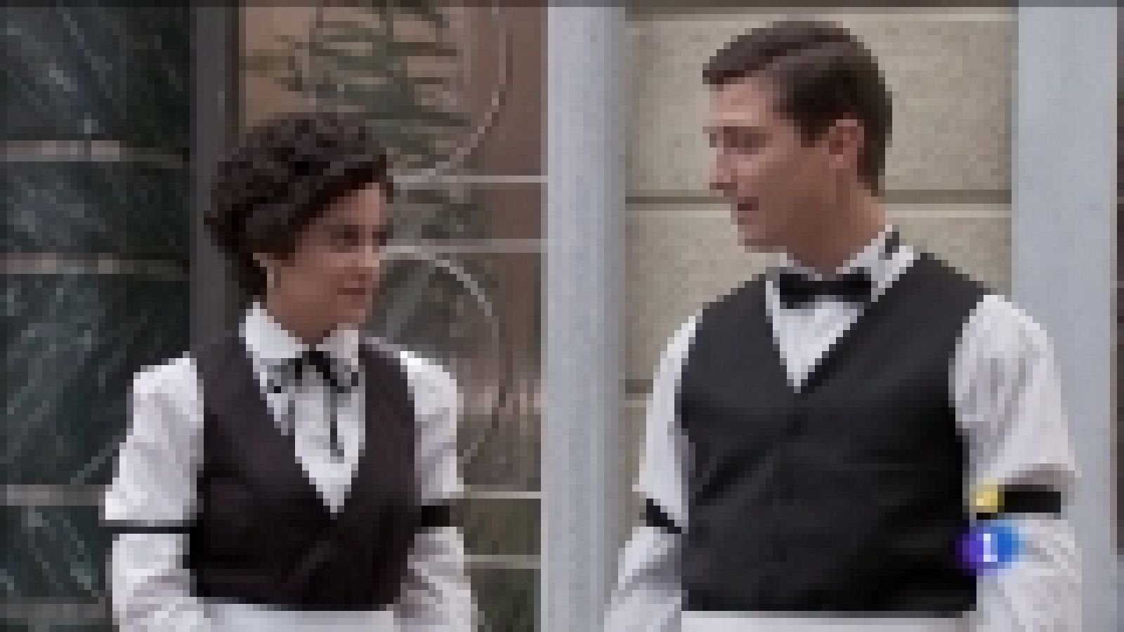 Amar en tiempos revueltos - T7 - Capítulo 50 - Manolita siente no poder ayudar a Felisa con Irene mientras Trino y ella se van de viaje - Ver ahora