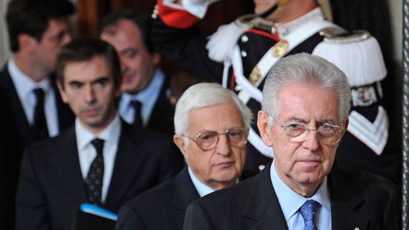 Monti asegura que un gobierno sin políticos será más sólido