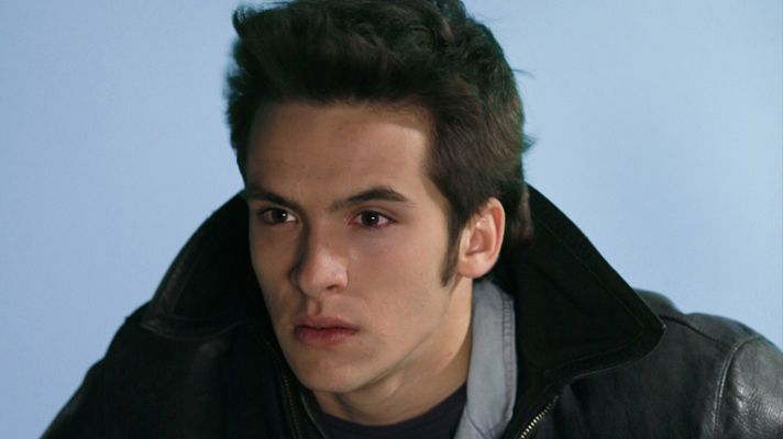 Cuéntame cómo pasó - Carlos se va de casa