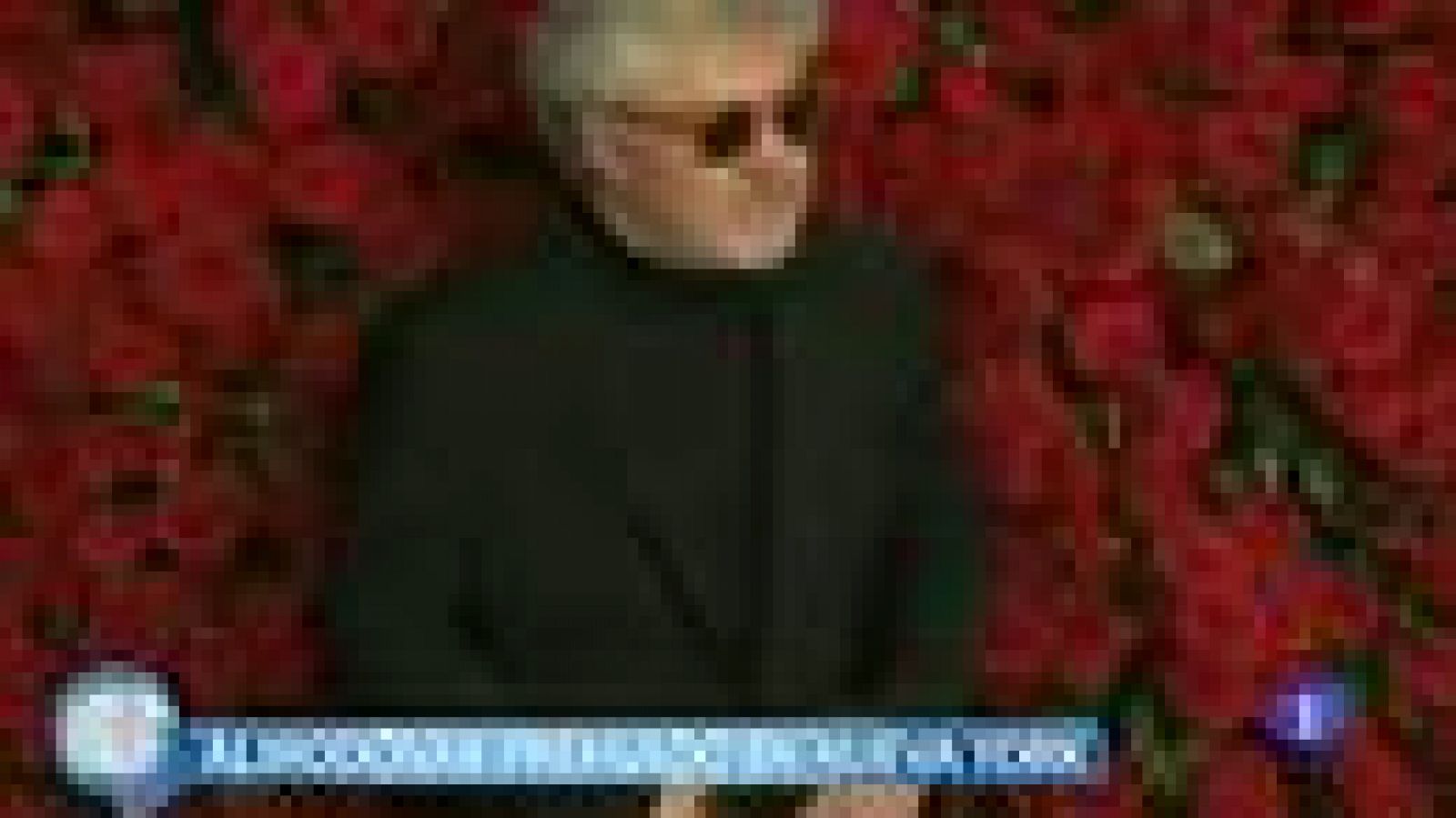 Más Gente - El MOMA se rinde a Pedro Almodóvar